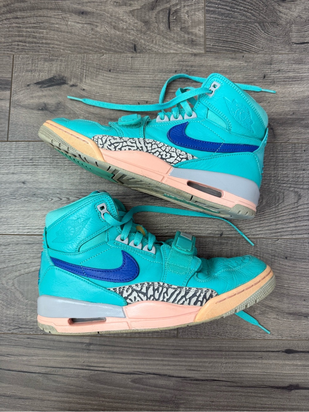 Jordan Legacy 312
Hyper Jade